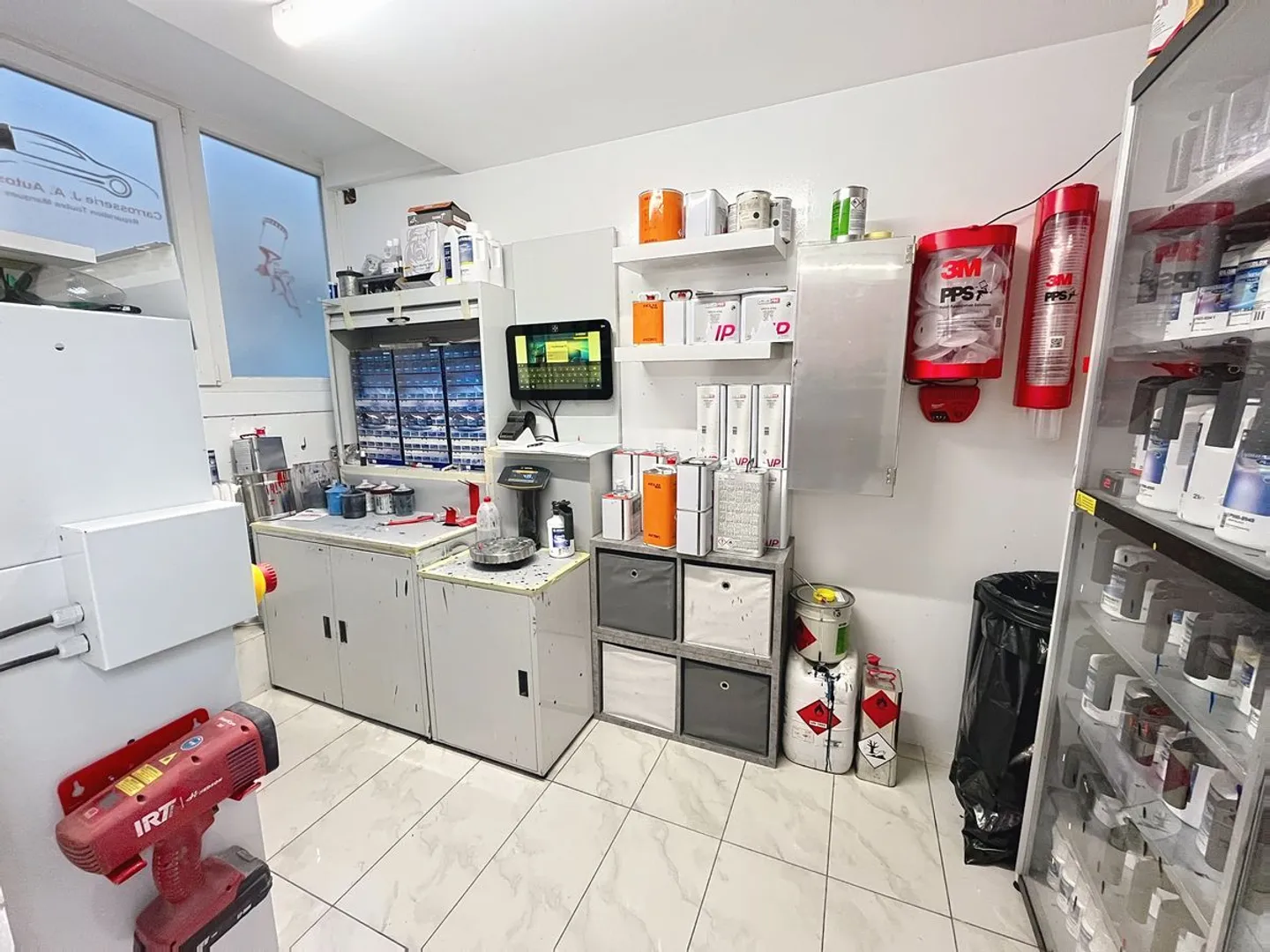 Mischgenutztes Gebäude kaufen - Foto 8 von 11