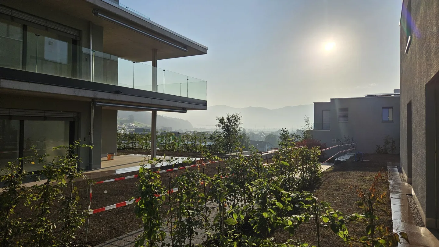 Appartamento moderno di 4,5 locali con alto standard di finitura in un tranquillo quartiere residenziale - Foto 6 di 9