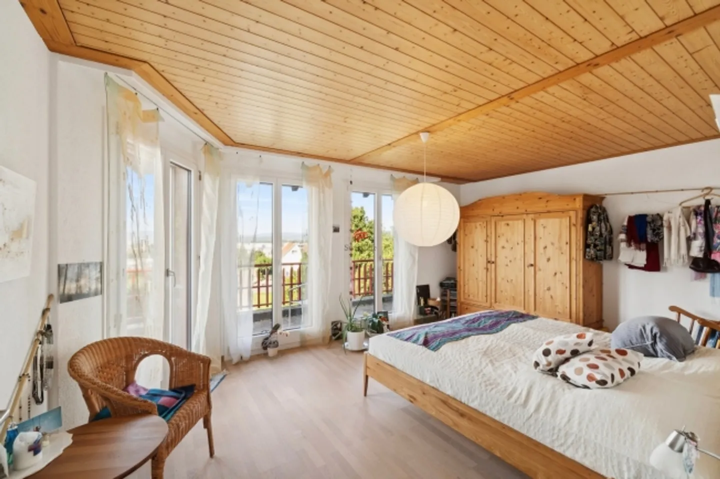 Idyllic House with Dreamlike Open View - Photo 7 of 15