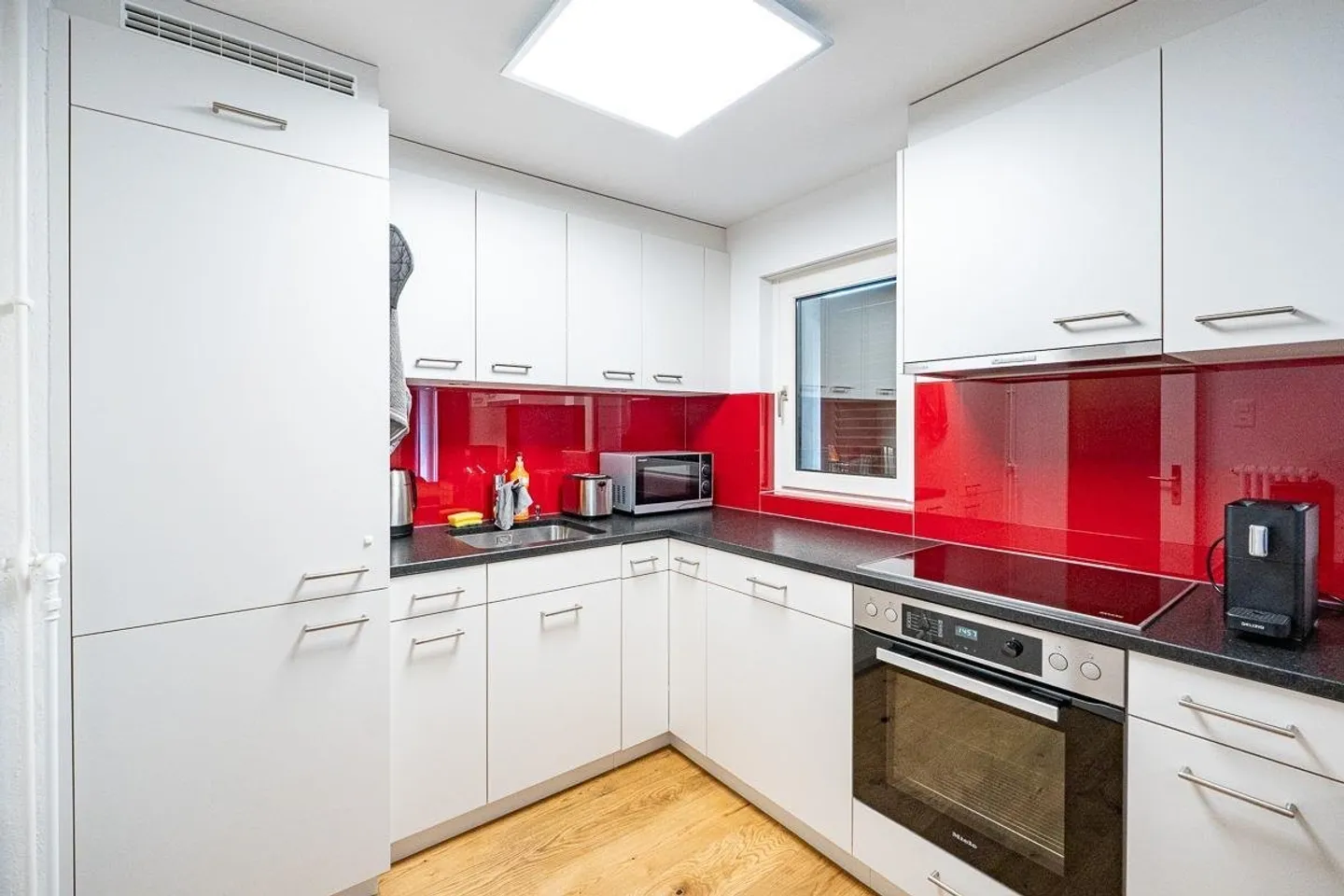 Appartamento 2.5 locali con balcone - Foto 1 di 7