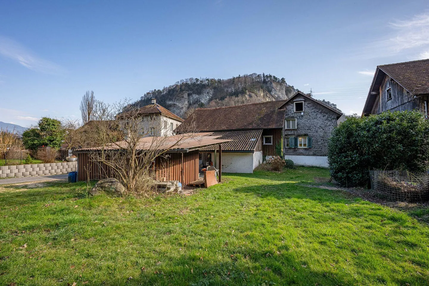 Charmantes Einfamilienhaus mit Scheune - Foto 5 von 12