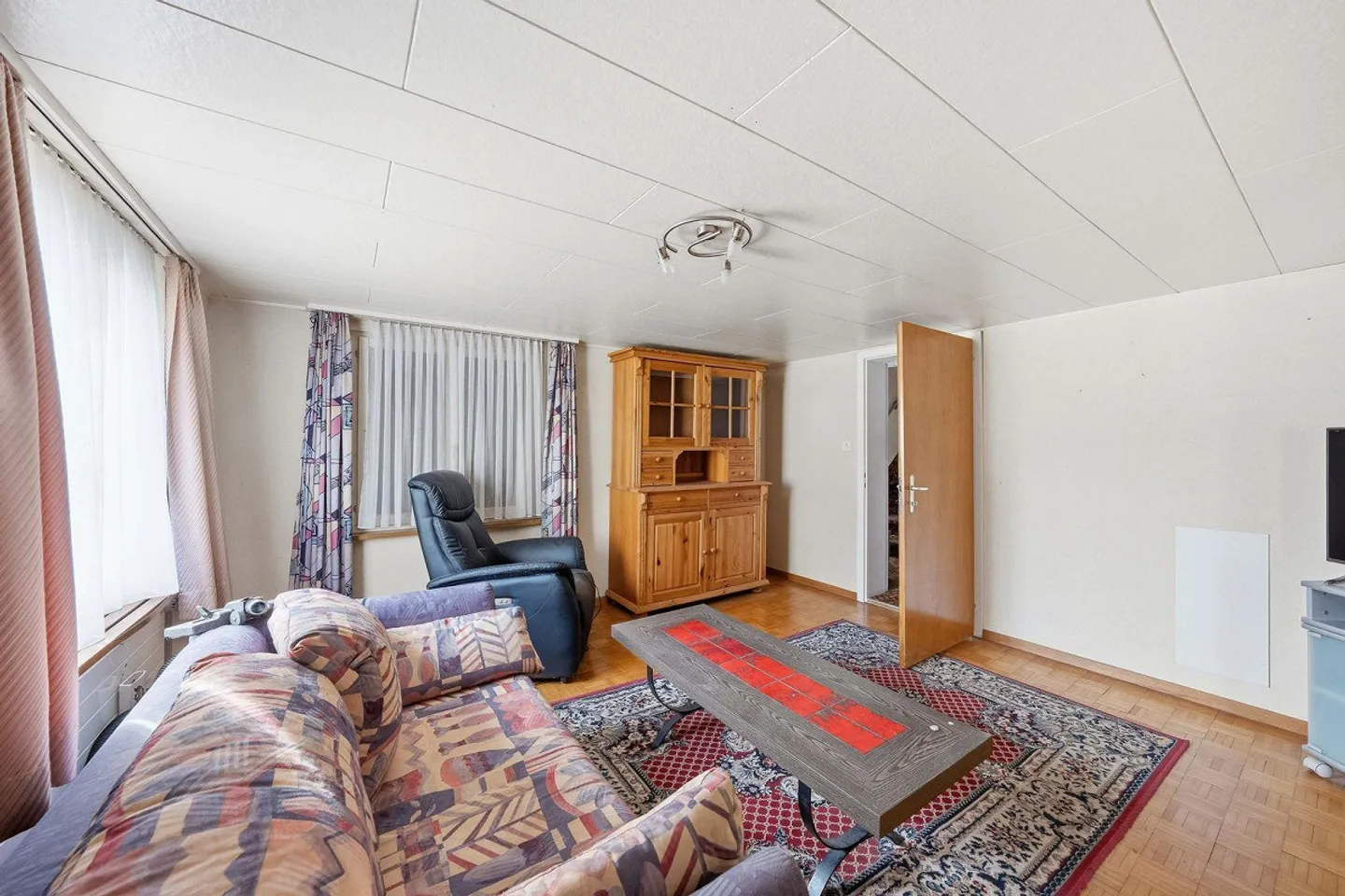 Charmantes Einfamilienhaus mit Scheune - Foto 8 von 12