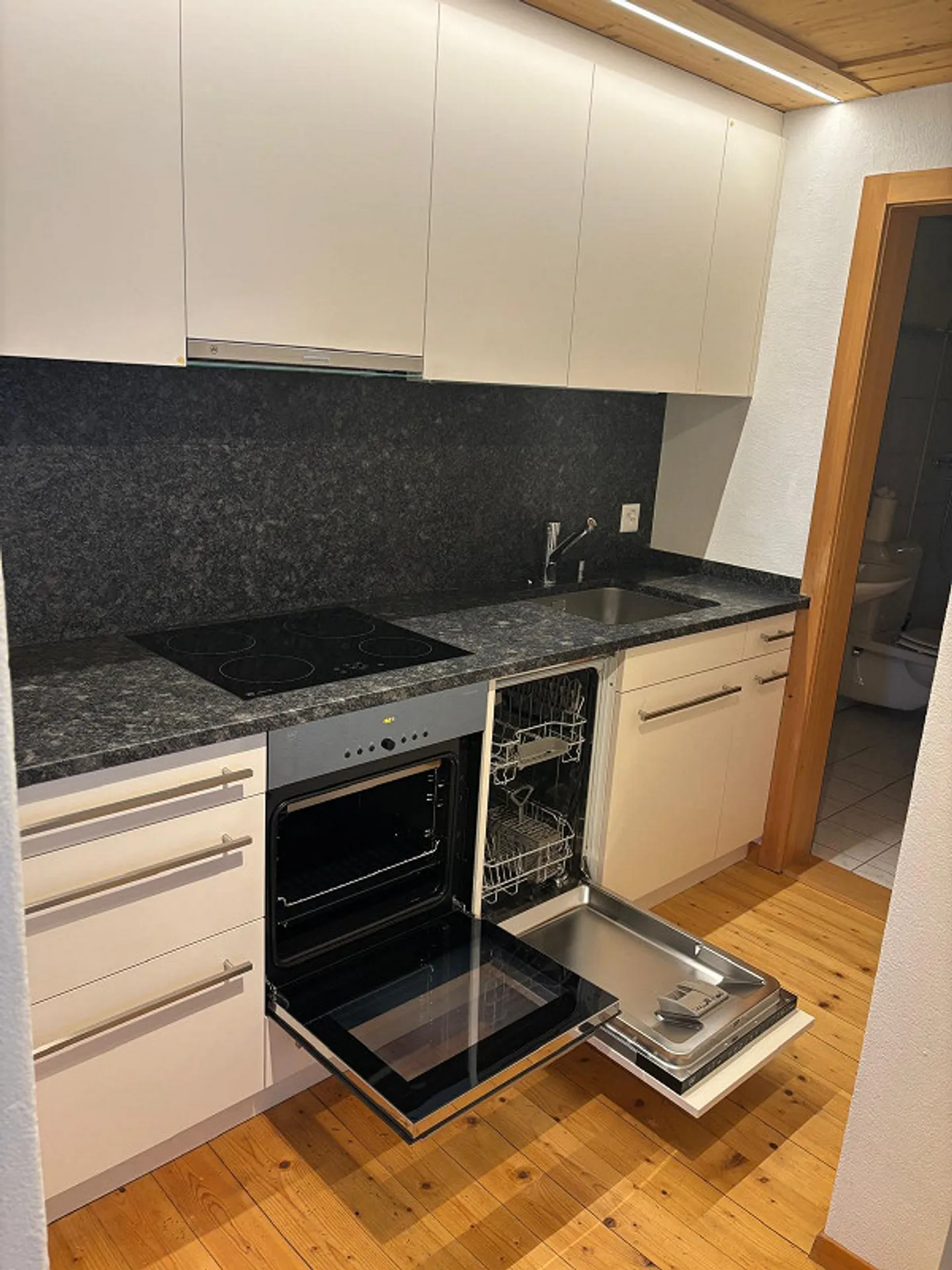 Appartamento 2.5 stanze - Foto 2 di 10