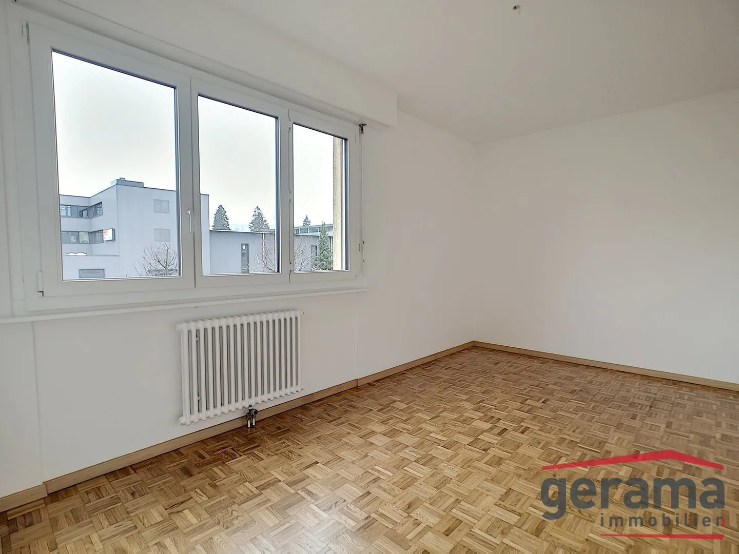 5.5-room apartment on the 1st floor - Photo 4 of 8