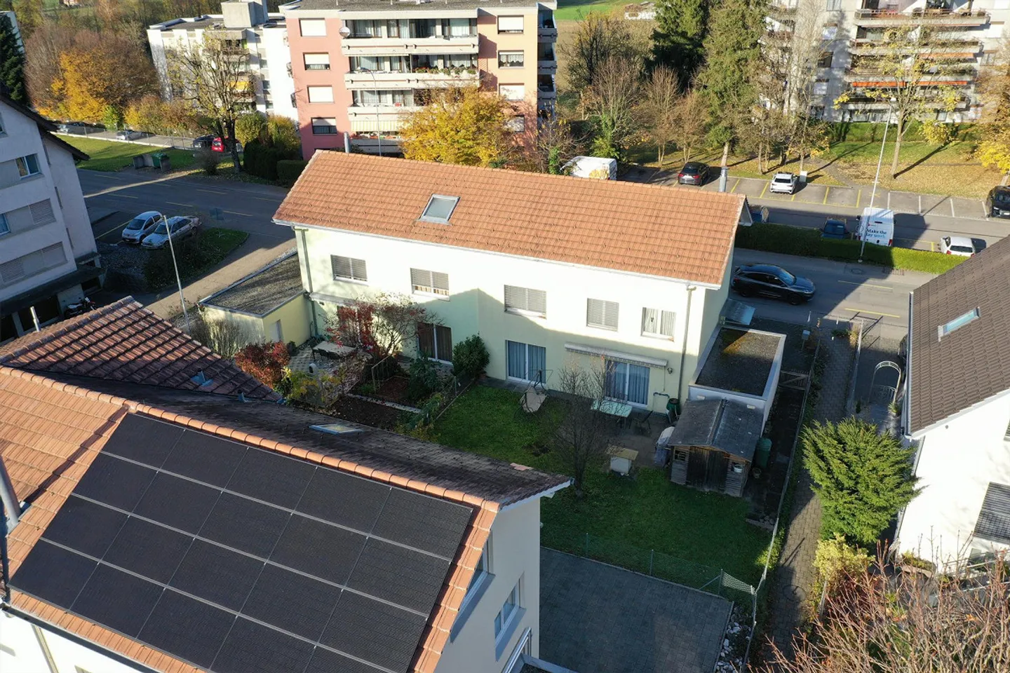 Casa bifamiliare di 6 stanze - Foto 2 di 21