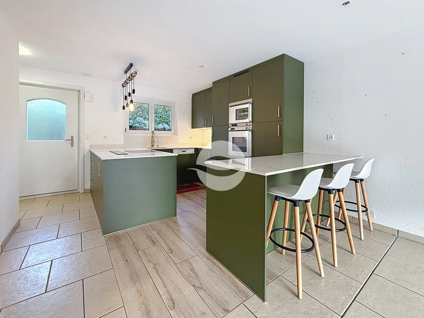 Charming Townhouse with Garden - Photo 1 of 12