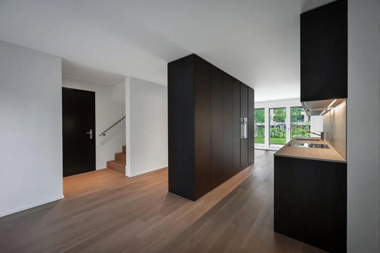 Appartamento duplex esclusivo di 4,5 locali con soluzione interna privata - Foto 4 di 13