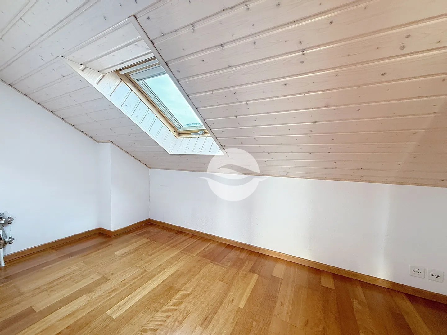 Charming Townhouse with Garden - Photo 12 of 12