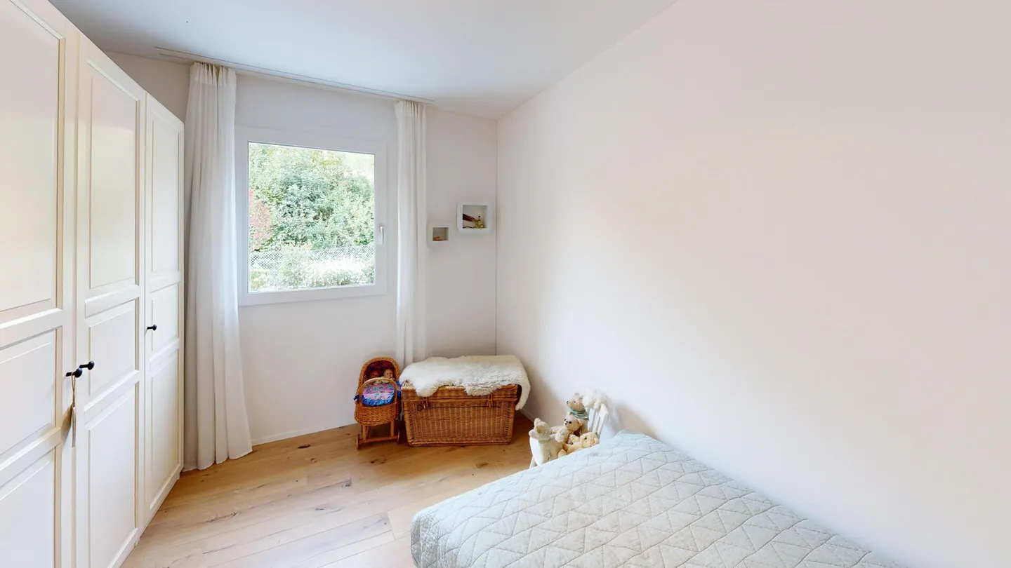 Comme neuf & polyvalent : Appartement en copropriété avec balcon et 2 espaces de sièges - Photo 11 sur 35