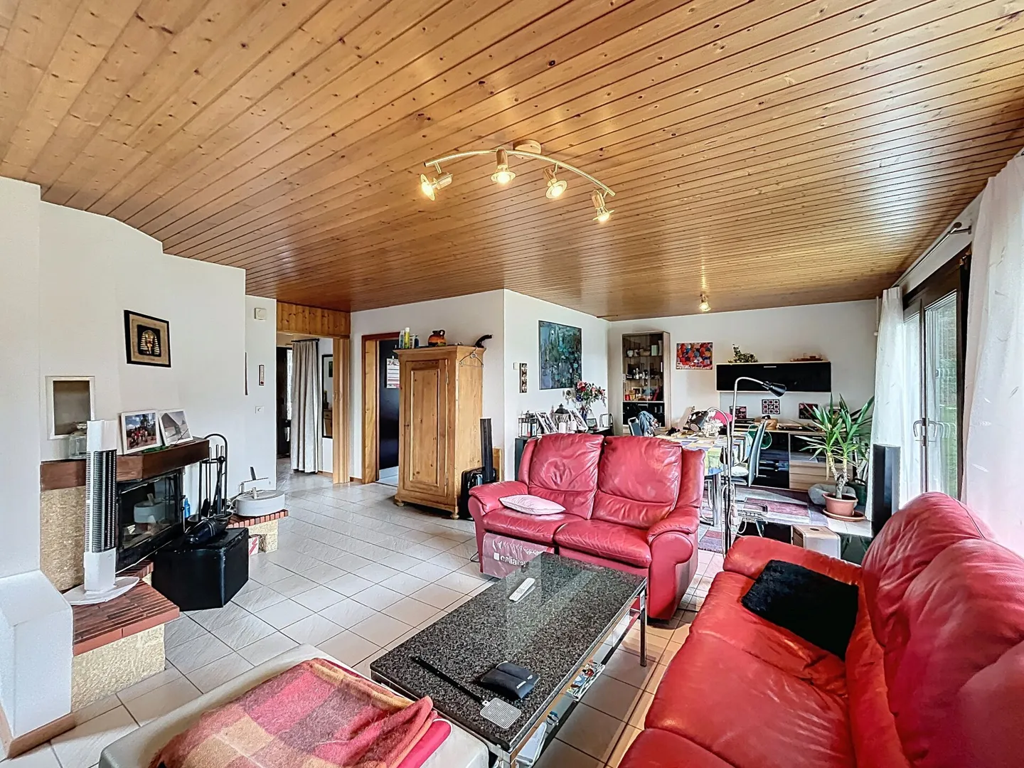 SAVIGNY: Hübsche Einfamilienvilla, sehr gut gelegen. Eine Exklusivität von Immo-Consulting SA. - Foto 2 von 8