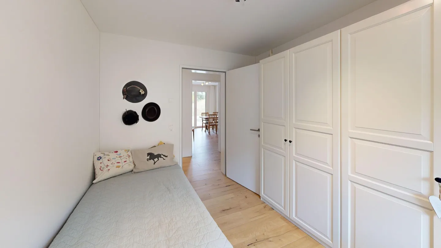 Comme neuf & polyvalent : Appartement en copropriété avec balcon et 2 espaces de sièges - Photo 10 sur 35