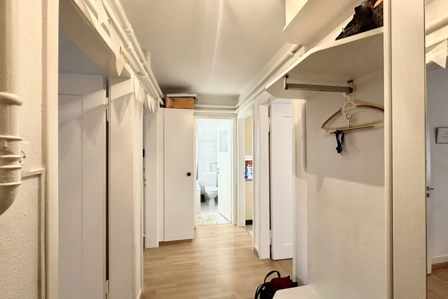 Charming 3 Room Apartment - Photo 4 of 18