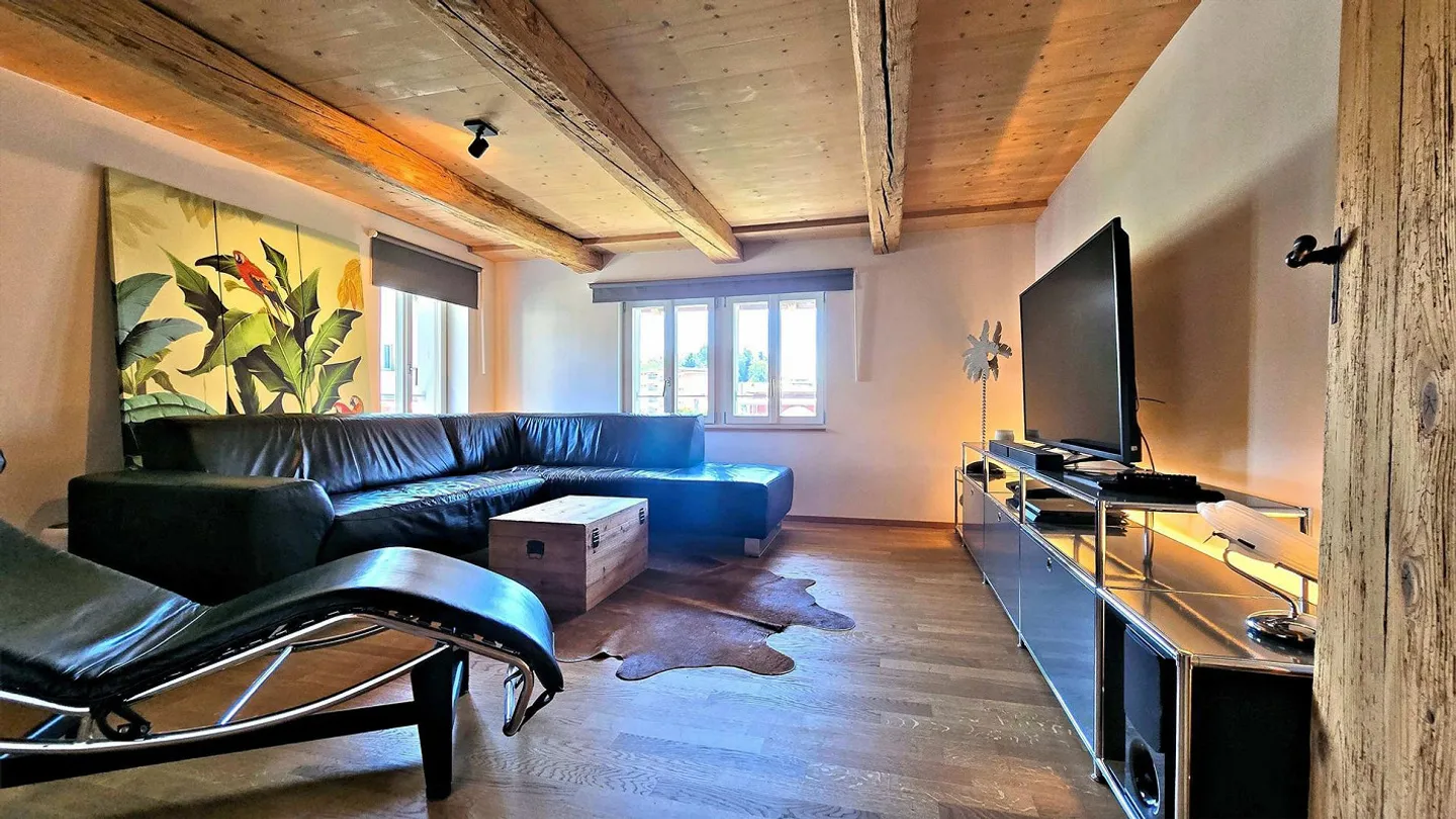 Komplett renoviert und stilvoll ausgebaut - Photo 5 of 14