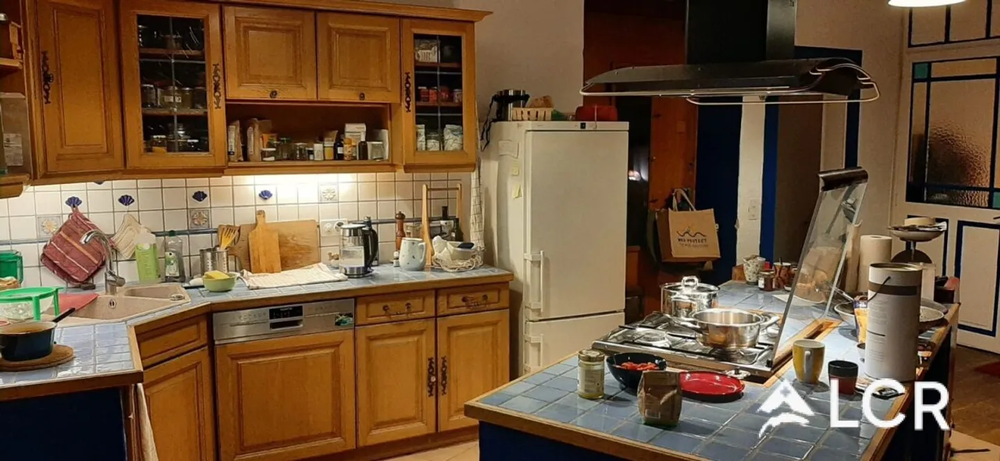Appartement charmant 4 chambres - Photo 2 sur 9