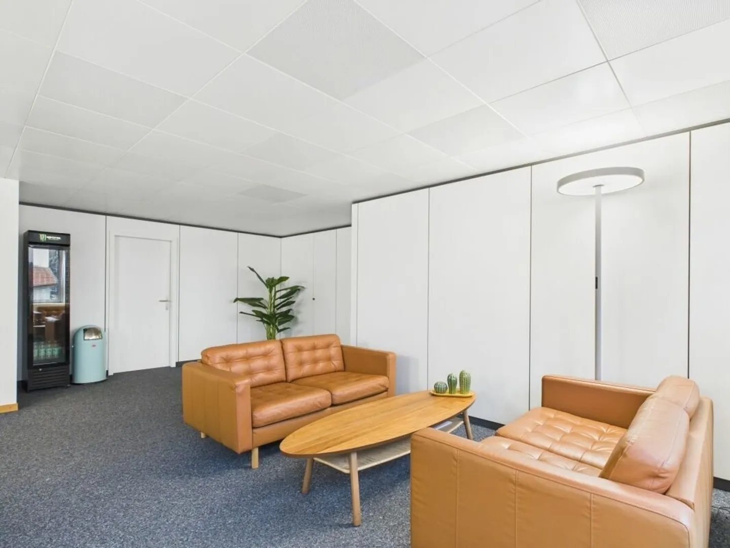 Bright office space in prime location in Füllinsdorf - Photo 4 of 7