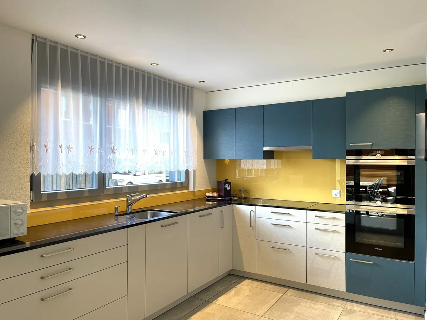 Appartement à vendre - Photo 3 sur 12