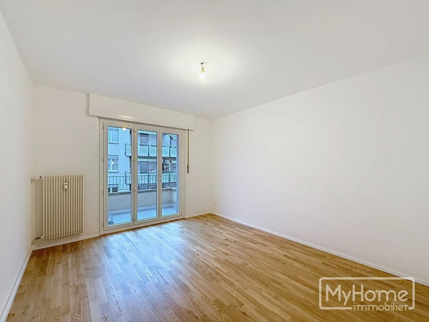 Einzigartige Gelegenheit! Wunderschöne 3-Zimmer-Wohnung komplett renoviert! - Foto 5 von 7