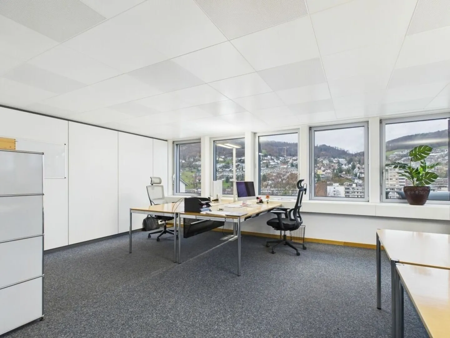 Bright office space in prime location in Füllinsdorf - Photo 7 of 7