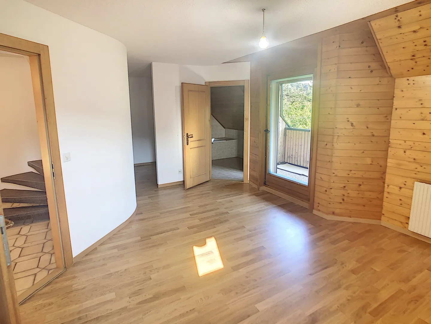 Charmantes Triplex in Oron-la-Ville - Foto 3 von 13