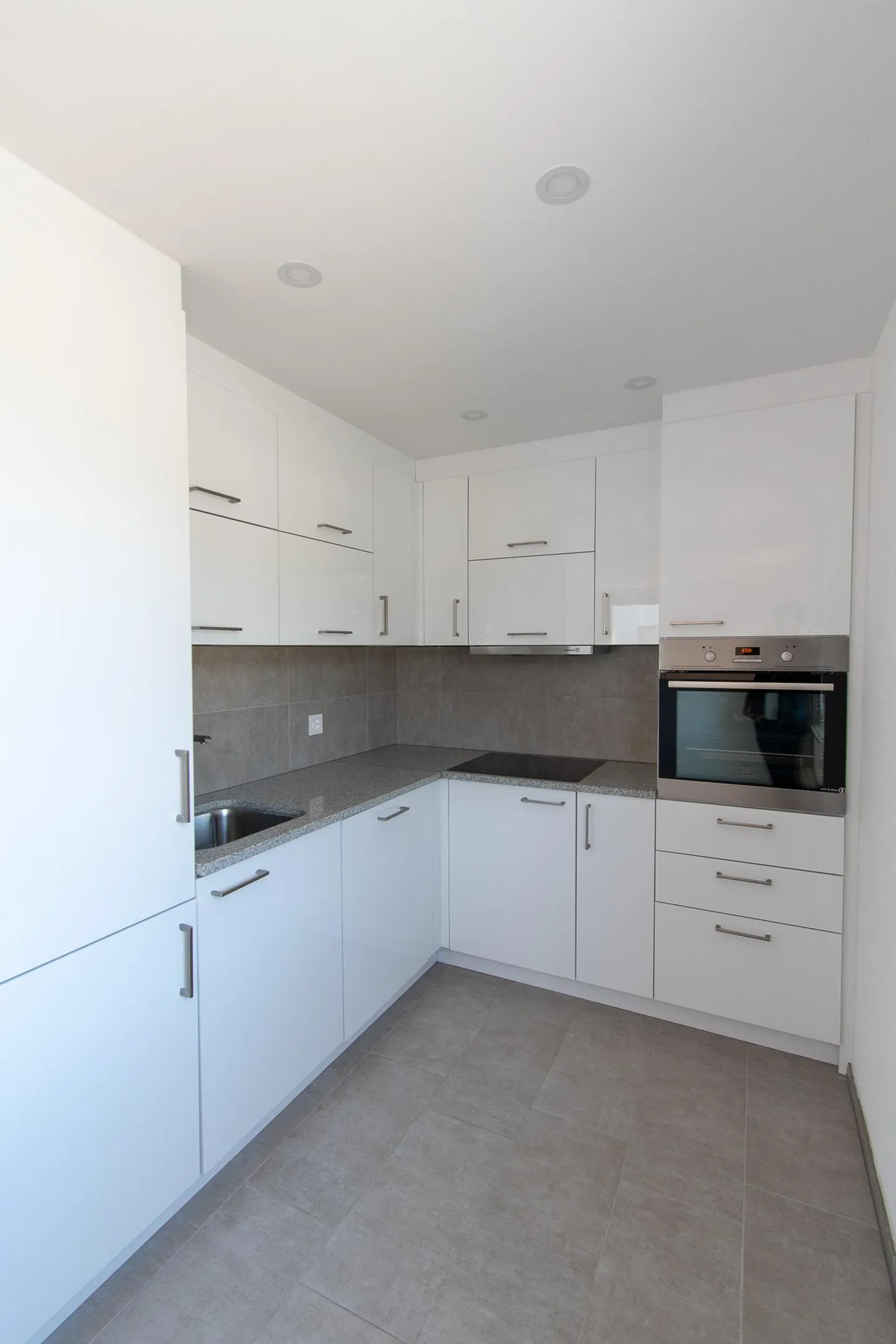 Helle 3.5 Zimmer-Wohnung mit Balkon - Foto 4 von 13