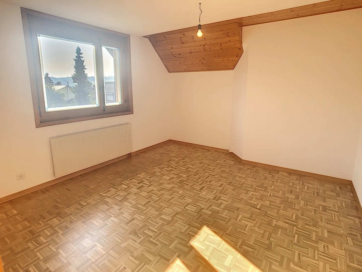 Charmantes Triplex in Oron-la-Ville - Foto 7 von 13