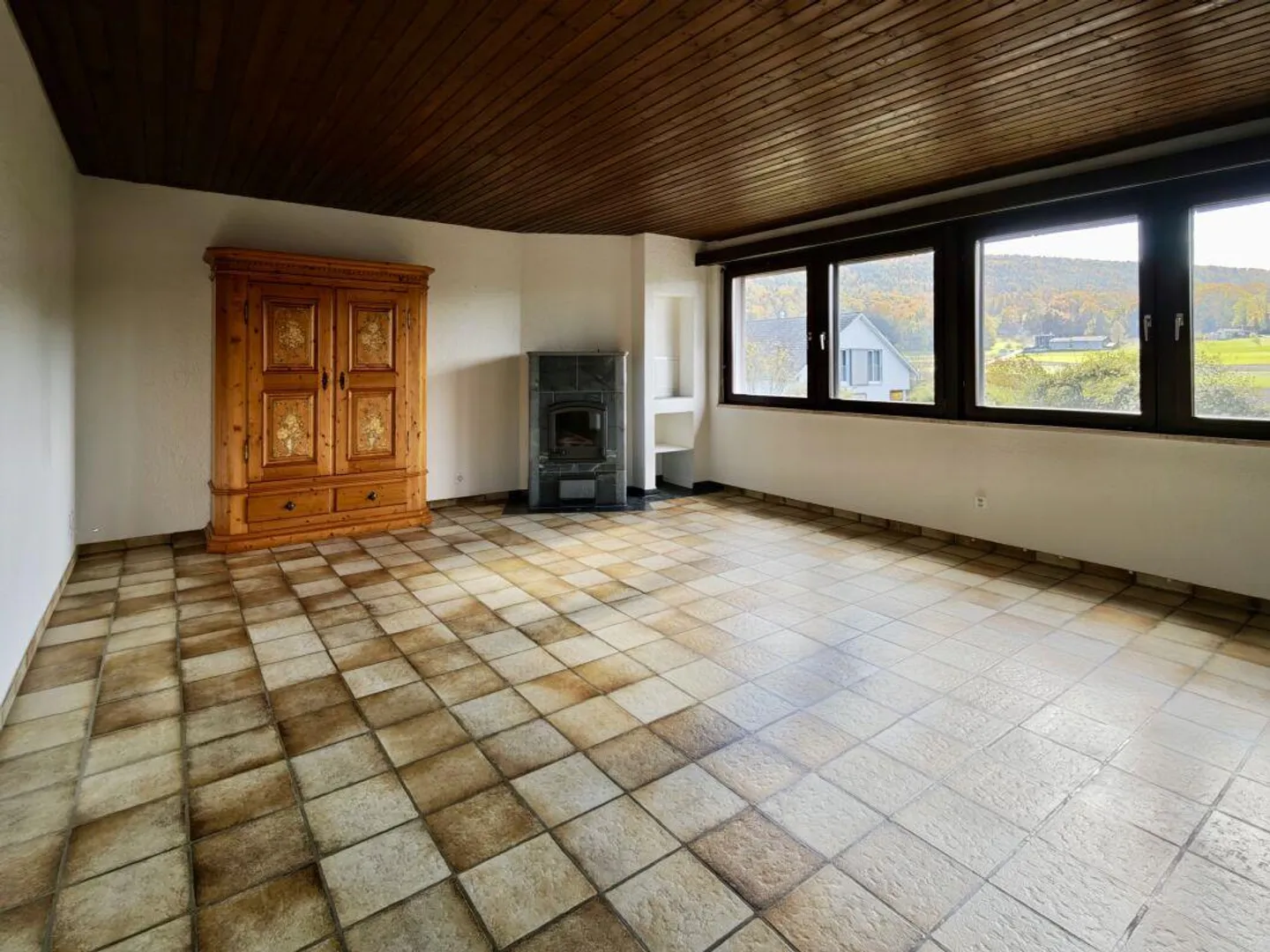 Casa unifamiliare con potenziale nel centro del villaggio - Foto 6 di 10