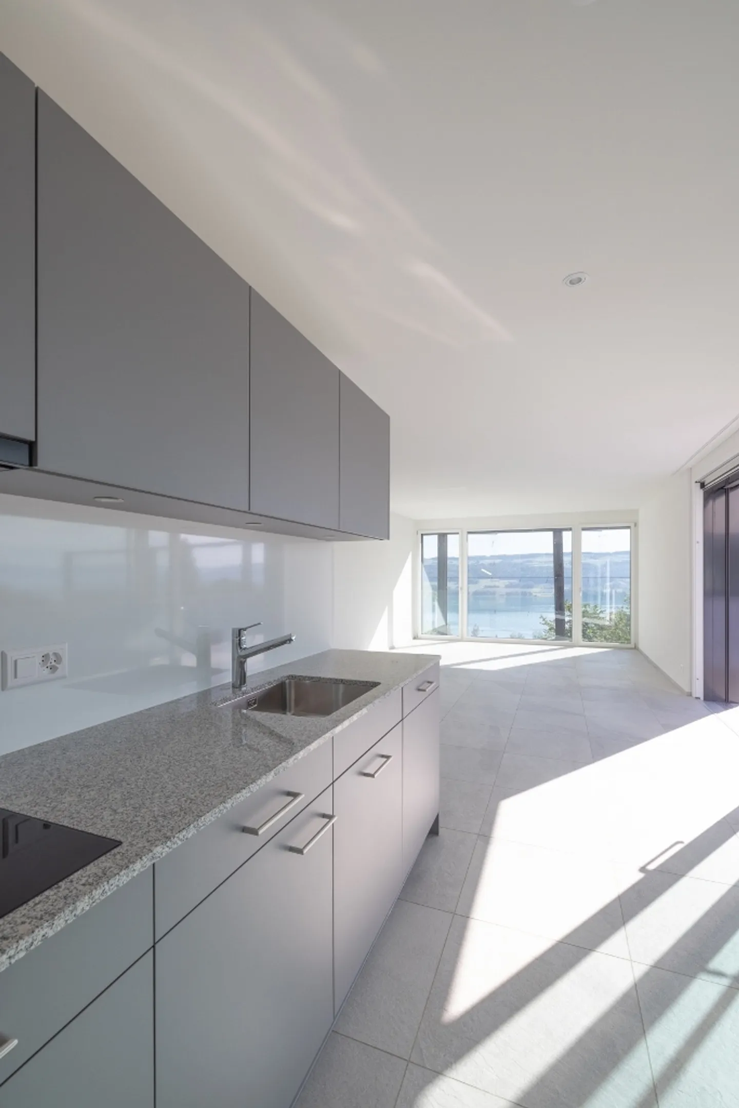 «Hochwertige 2.5 Zimmerwohnung - E2.1 - mit Seesicht» - Foto 5 von 10