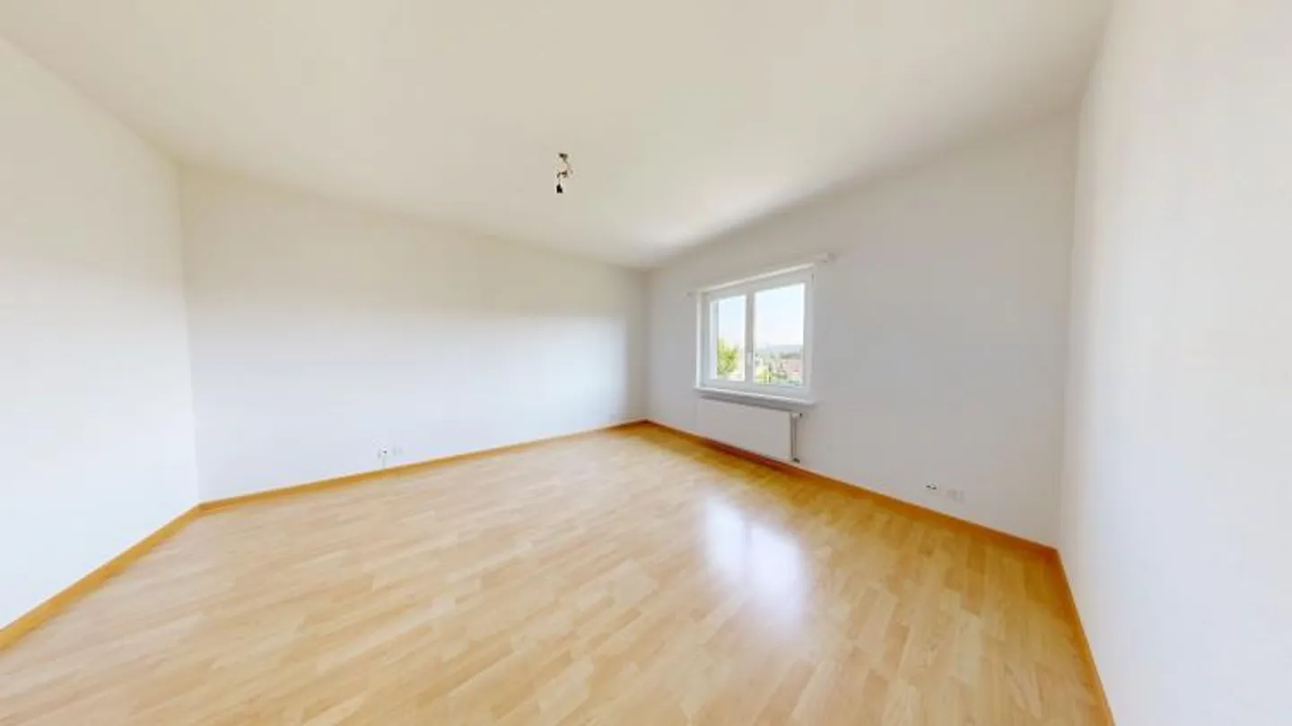 Familienfreundliches 5.5-Zimmer Einfamilienhaus an ruhiger Lage in ... - Foto 9 von 13