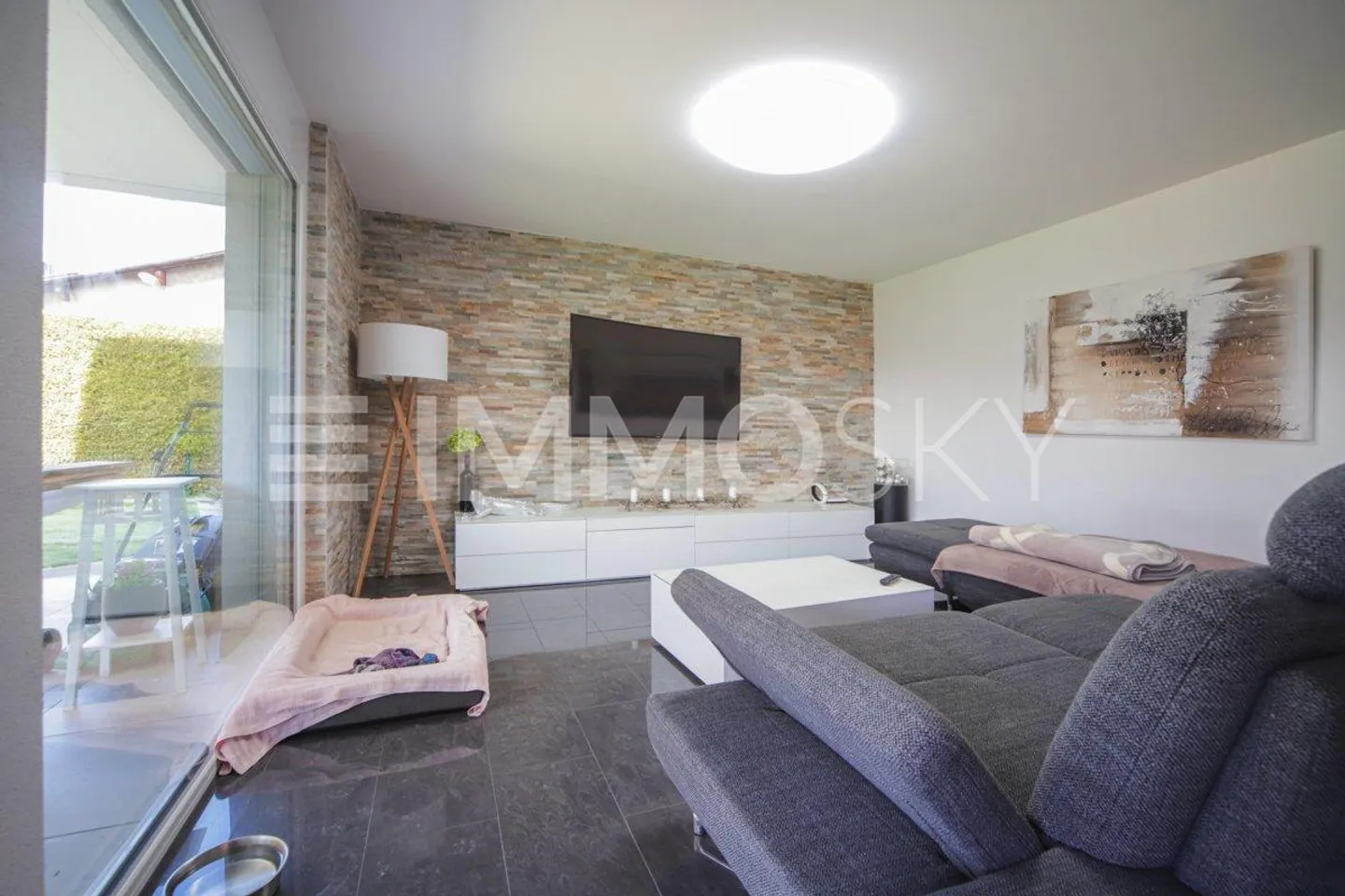 Wohnung kaufen - Foto 2 von 5