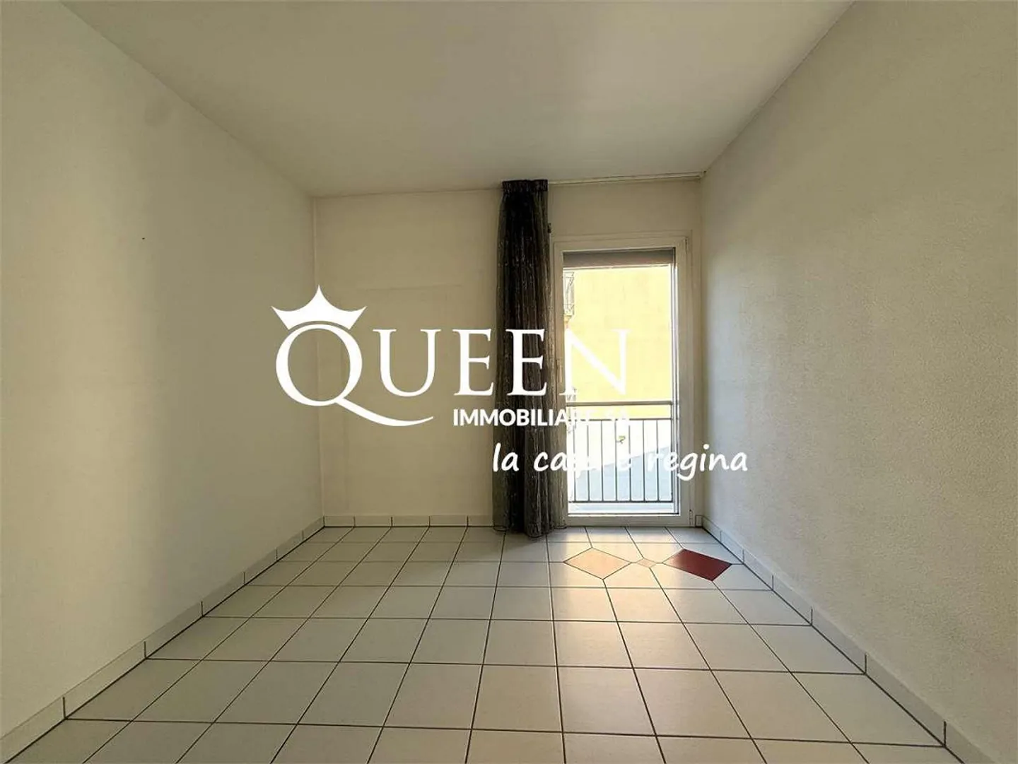 Seseglio : Maison individuelle avec 5,5 pièces, piscine et jardin - Photo 10 sur 13