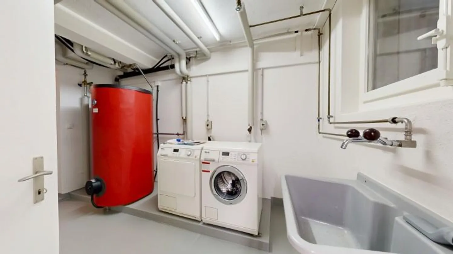 Familienfreundliches 5.5-Zimmer Einfamilienhaus an ruhiger Lage in ... - Foto 13 von 13