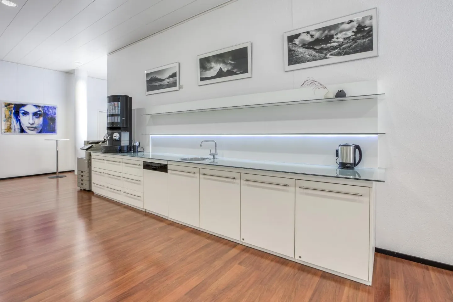 Privates Büro für 5 bei Regus - Foto 7 von 10
