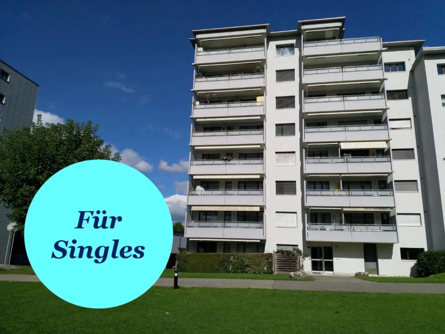 Appartamento di 2.5 locali parzialmente ristrutturato con area salotto in giardino - Foto 1 di 8