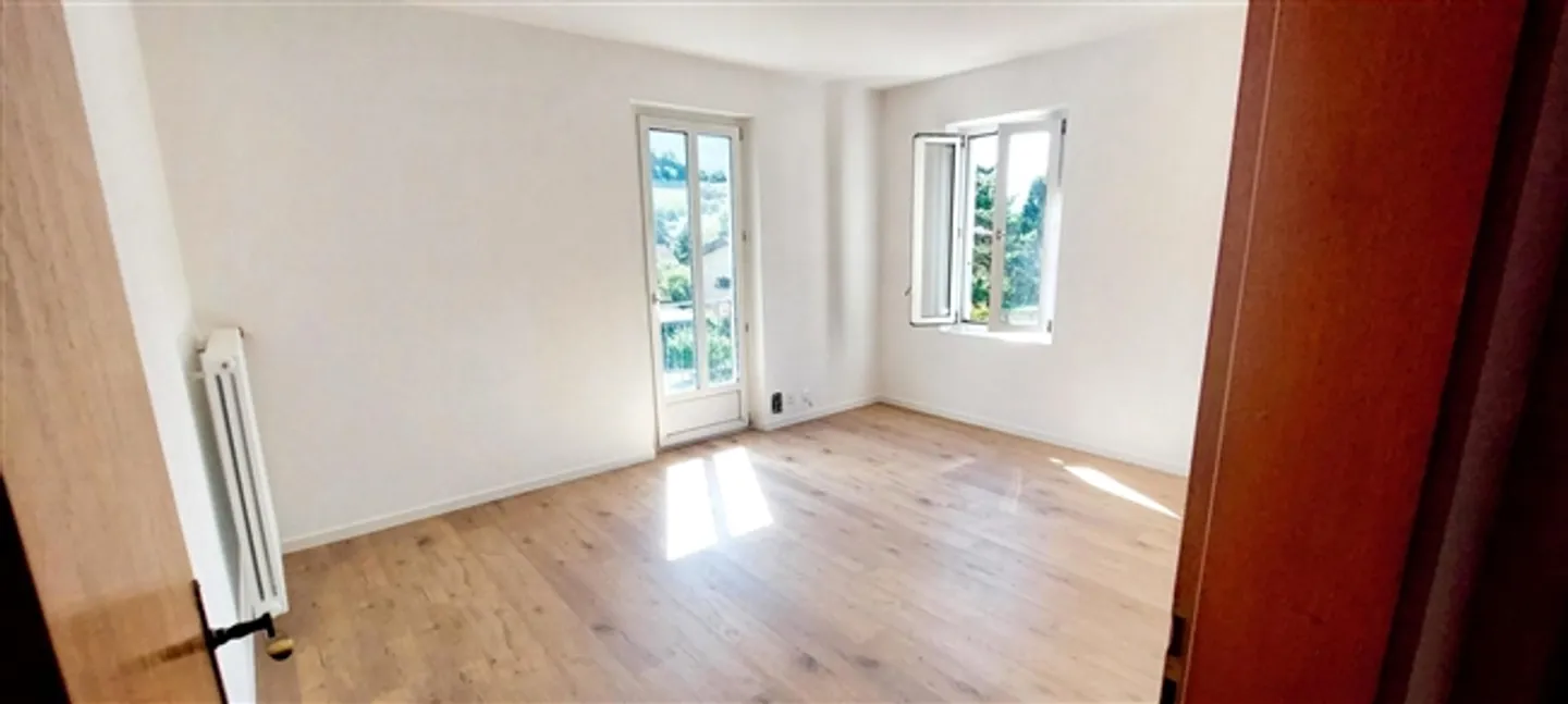 Appartement rénové charmant au 2ème étage avec 2,5 pièces à Pont-de-la-Morge (Sion) - Photo 4 sur 10