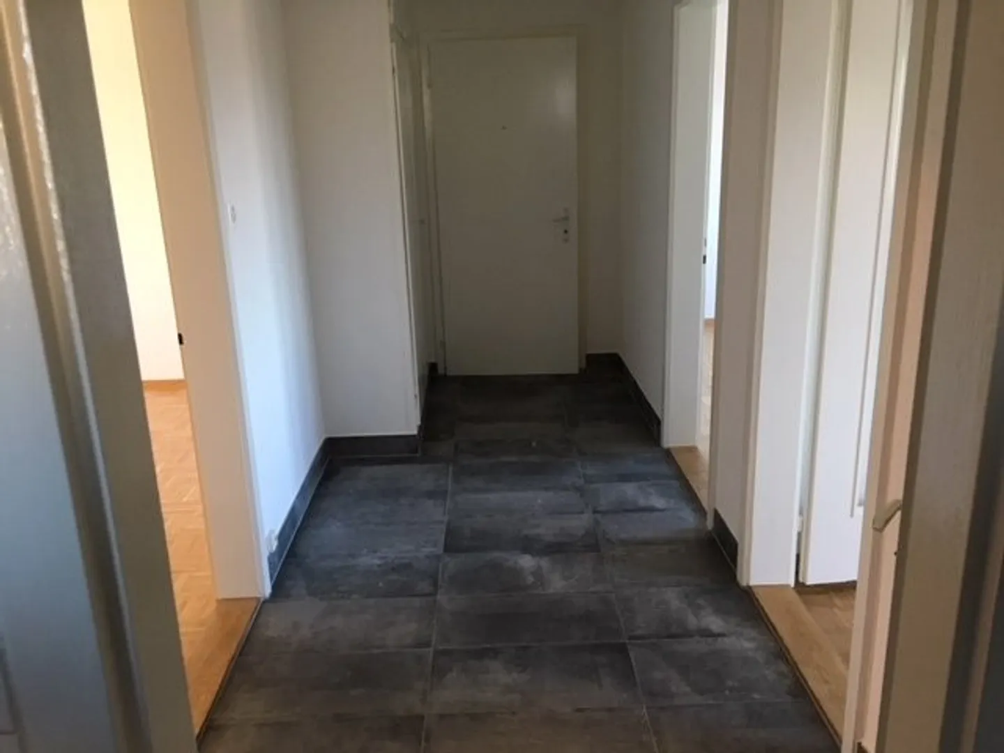 Bright and spacious 3.5 room apartment - Photo 3 of 7