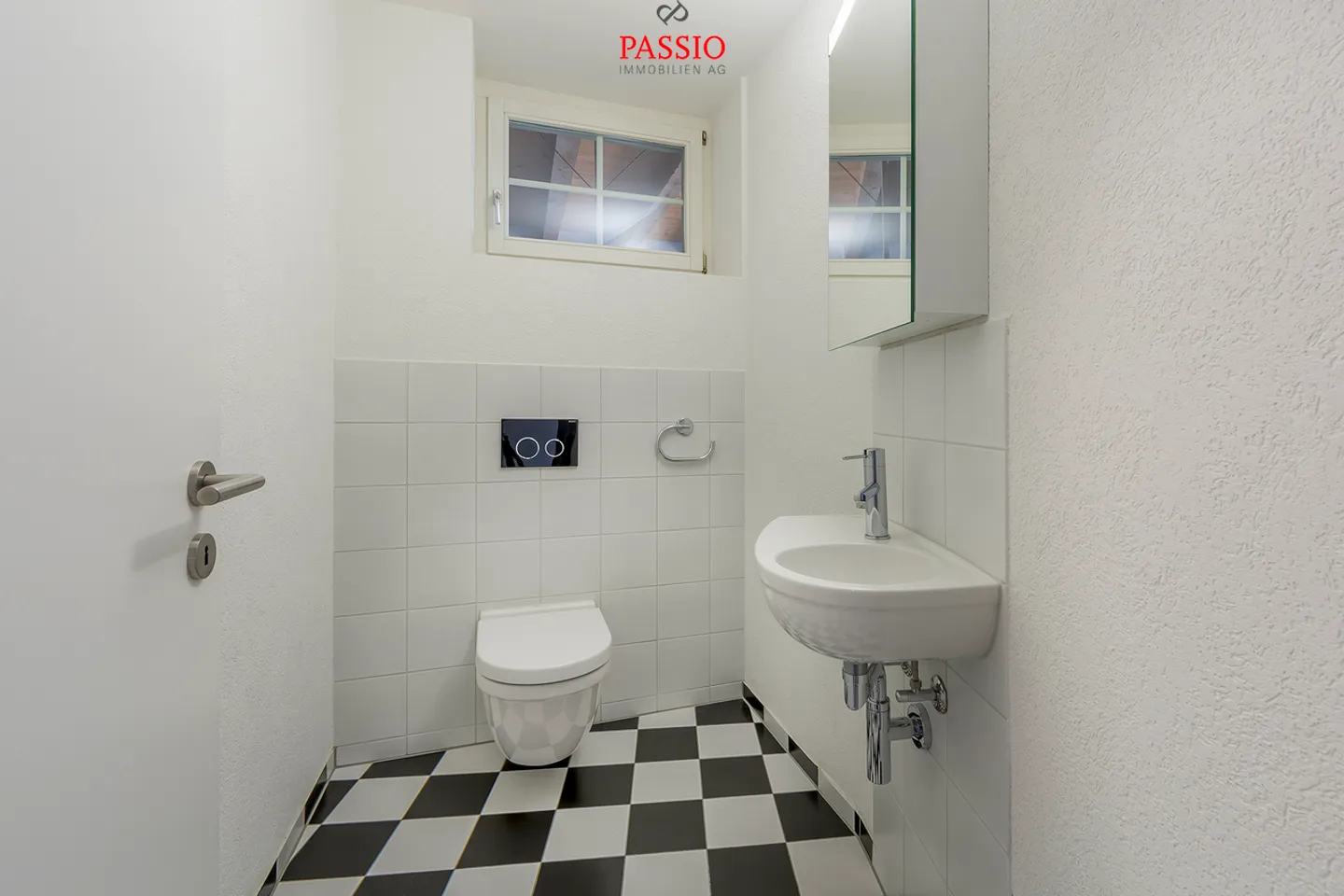 Vie exclusive sur 3 niveaux : Appartement luxueux de 7 pièces dans un emplacement privilégié - Photo 9 sur 21