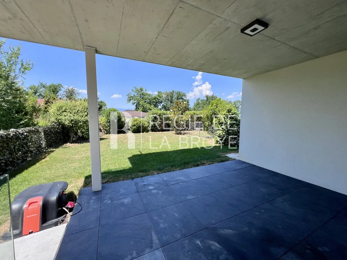 Stupenda villa a schiera di 5,5 stanze a Portalban - Foto 16 di 24