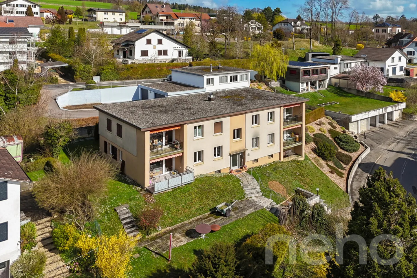 Edificio con 4 appartamenti in vendita a Porrentruy - Foto 2 di 12
