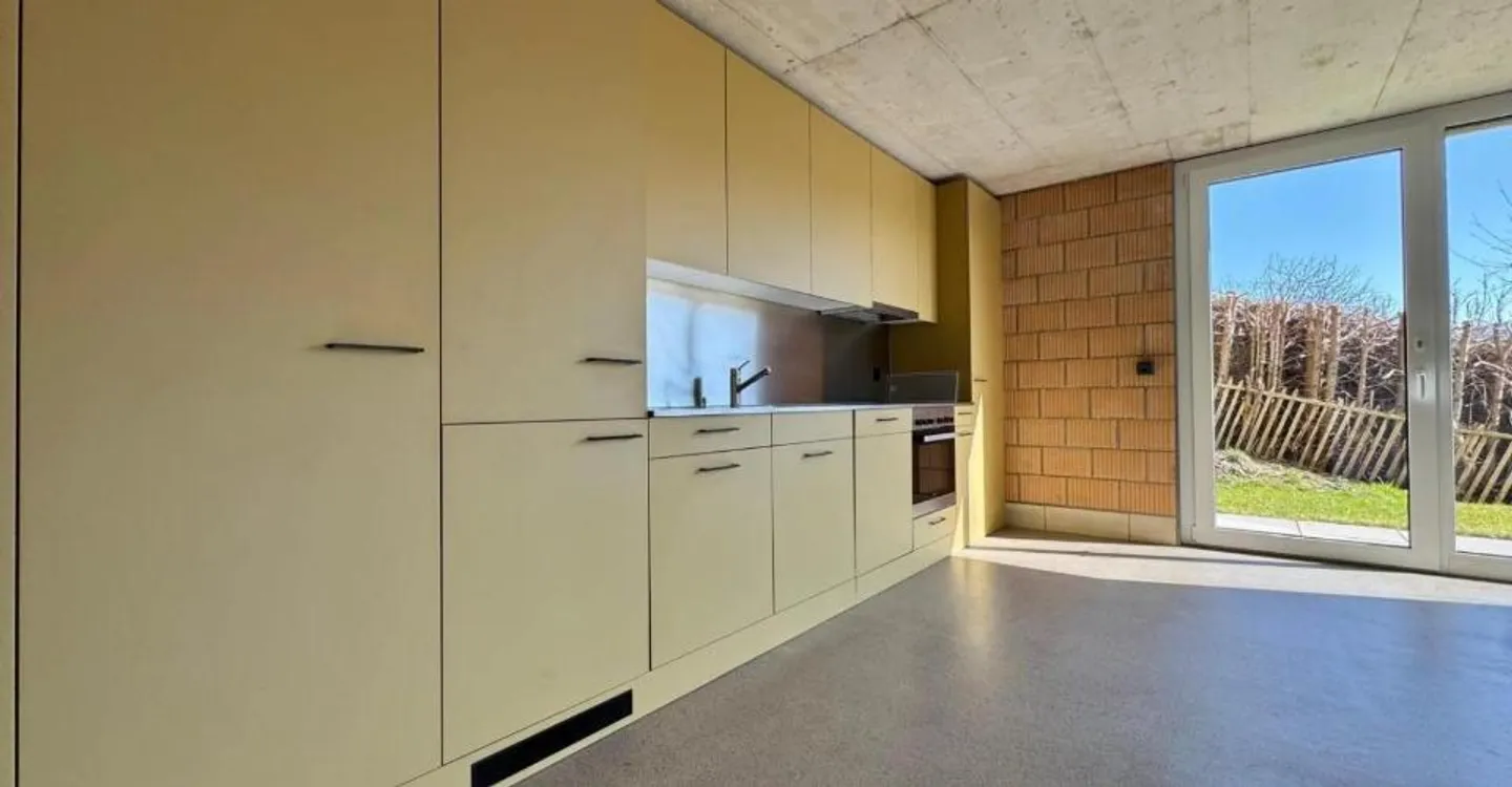 ZU VERMIETEN – Herrliche 2.5-Zimmer-Wohnung von 63 m² – hell, mit Aufzug und schwellenlos - Foto 2 von 11