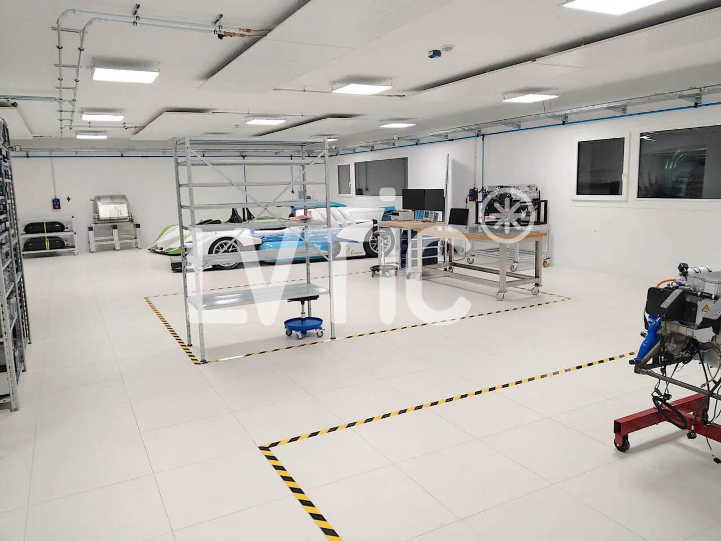 Bâtiment industriel, ateliers, bureaux à vendre de 1710 m2 à Collombey - Photo 11 sur 13