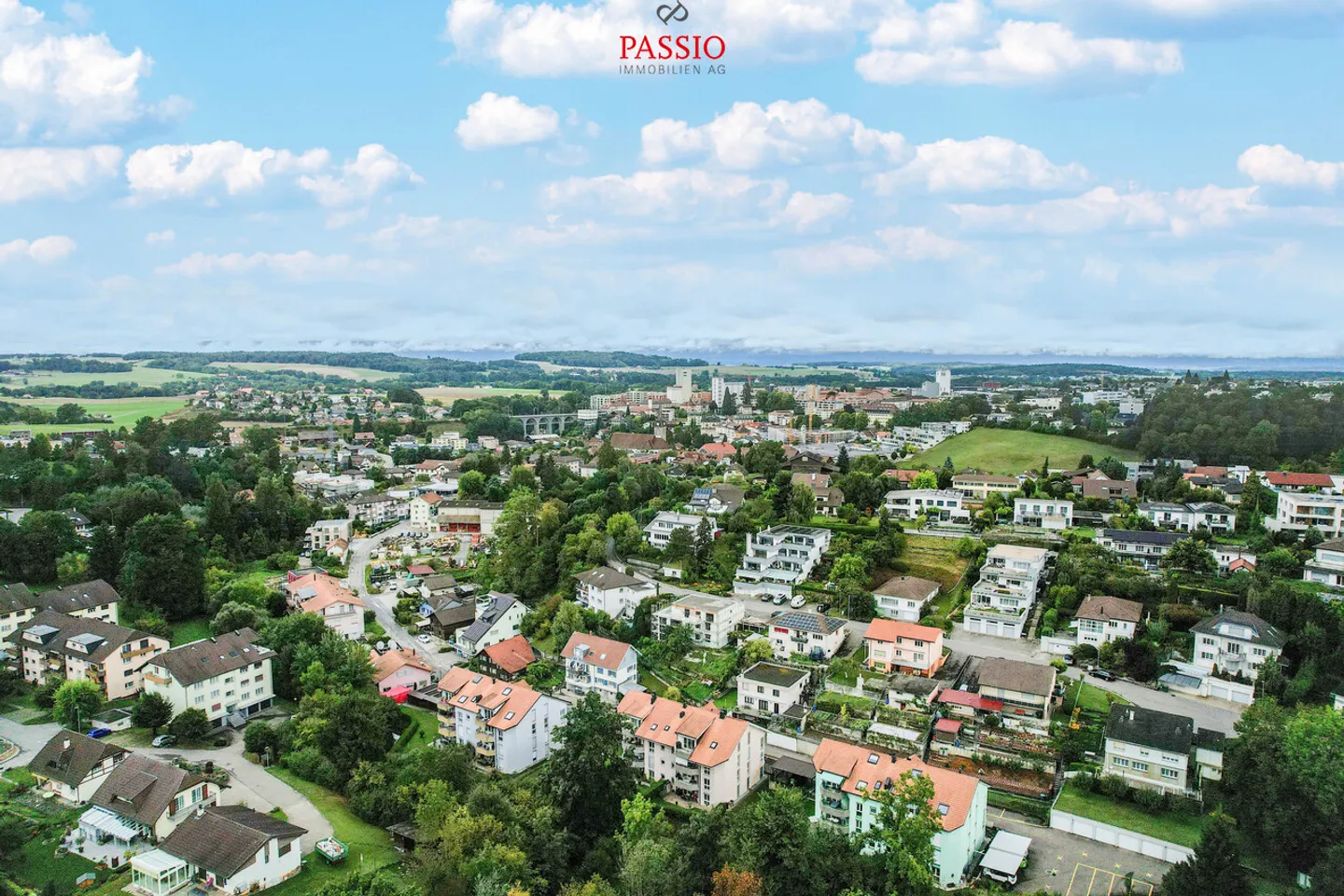 Appartement en terrasse spacieux de 5,5 pièces avec vue magnifique - Photo 26 sur 27