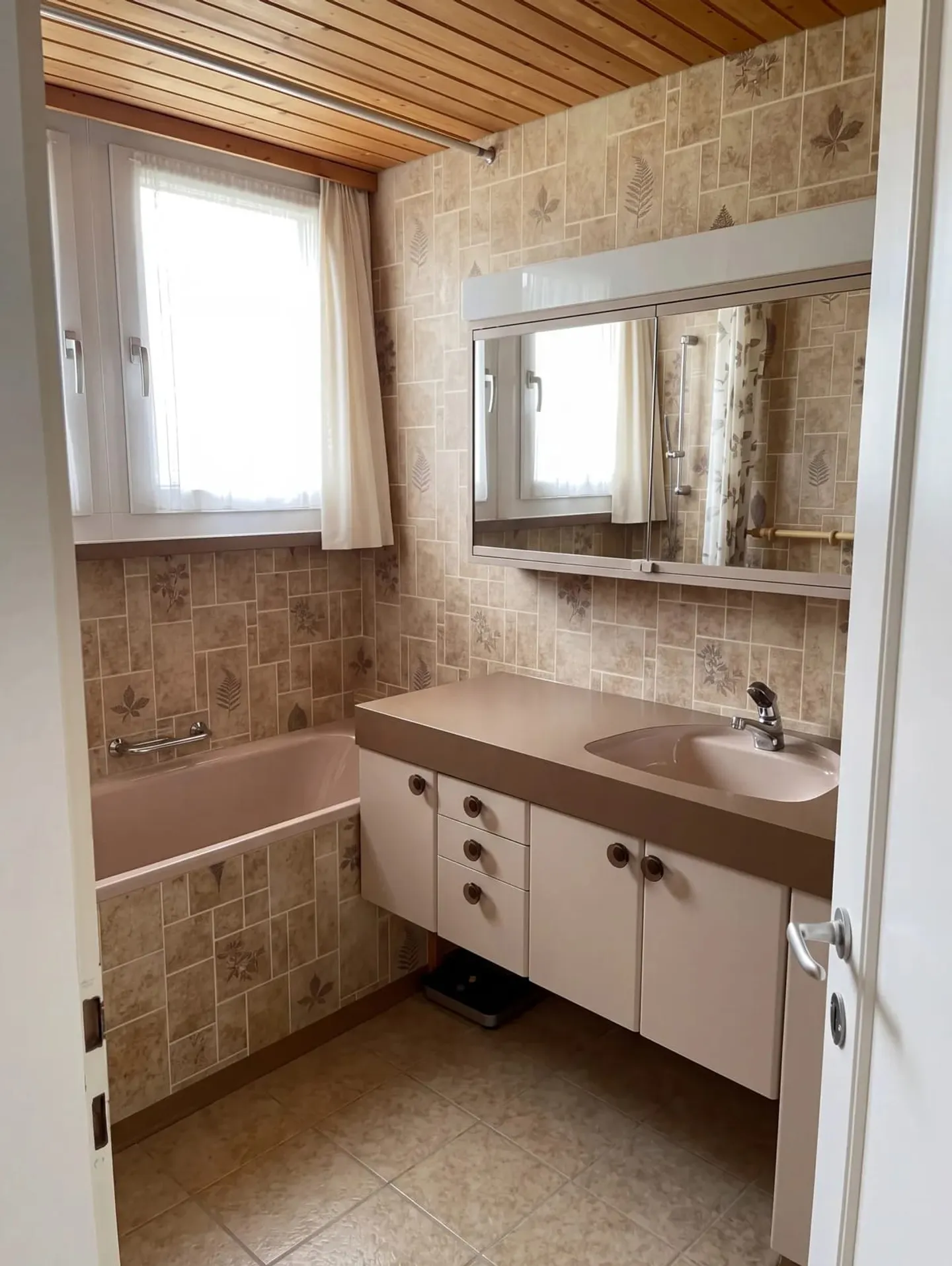 Investment Property in St. Gallen - Photo 5 of 13