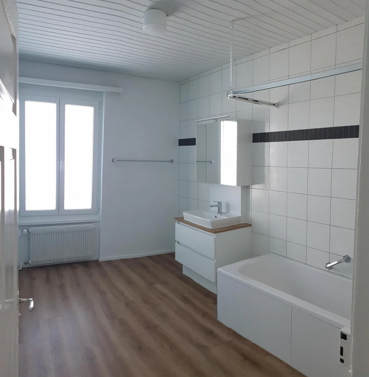 Appartamento elegante di 4,5 stanze - Foto 4 di 11