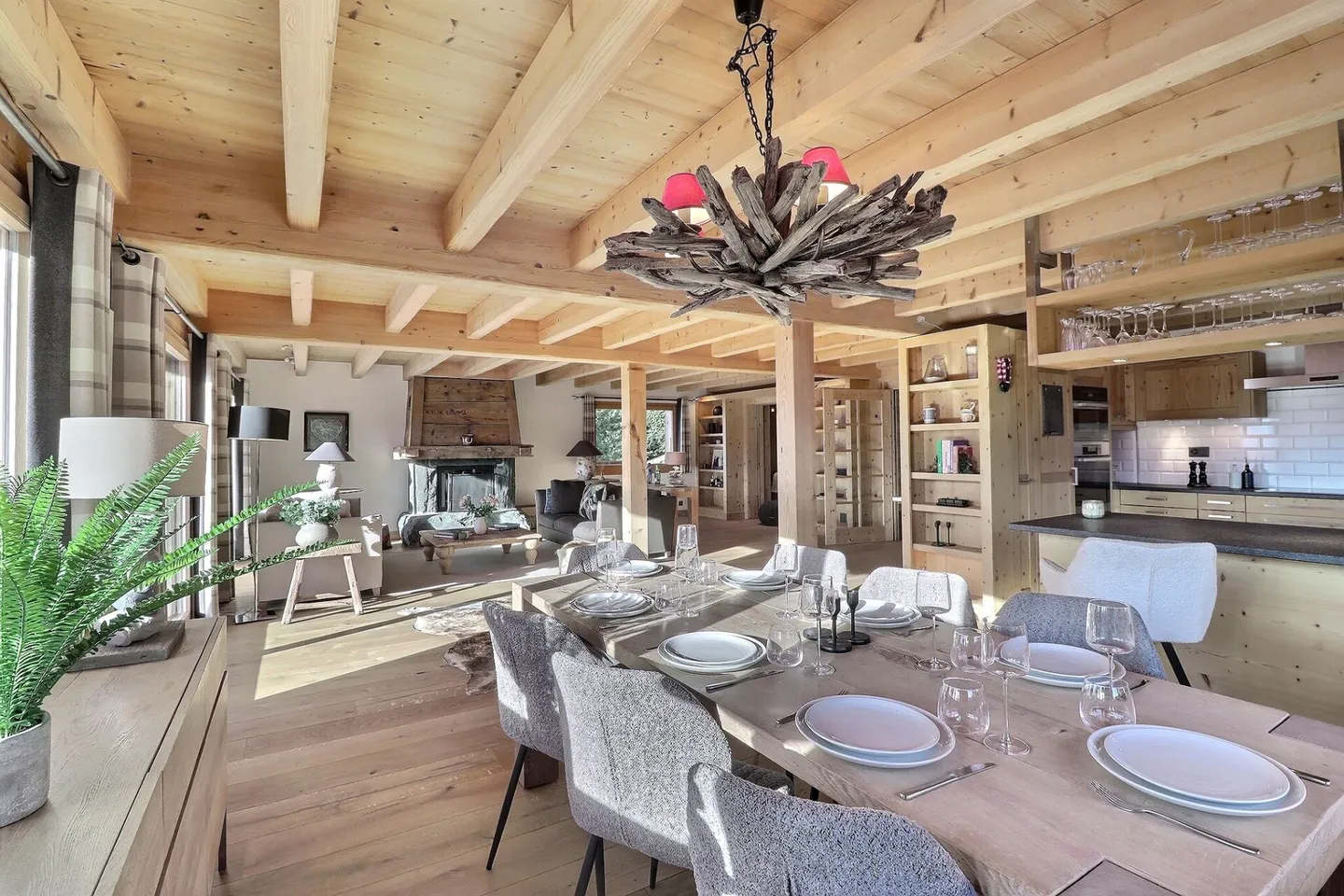 8-Zimmer-Chalet mit Panoramablick - Foto 5 von 34