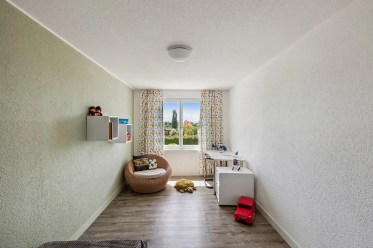 Villa Eternity – vivere moderno con molto terreno - Foto 10 di 20
