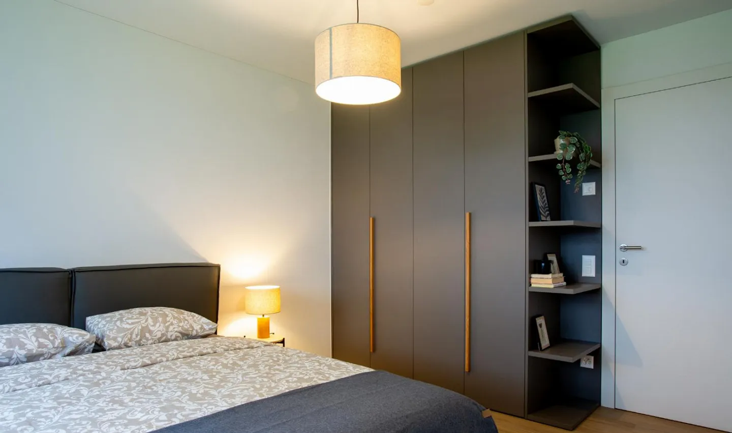 APPARTAMENTO ELEGANTE DI 4,5 STANZE A LUMINO (TI) - Foto 7 di 8