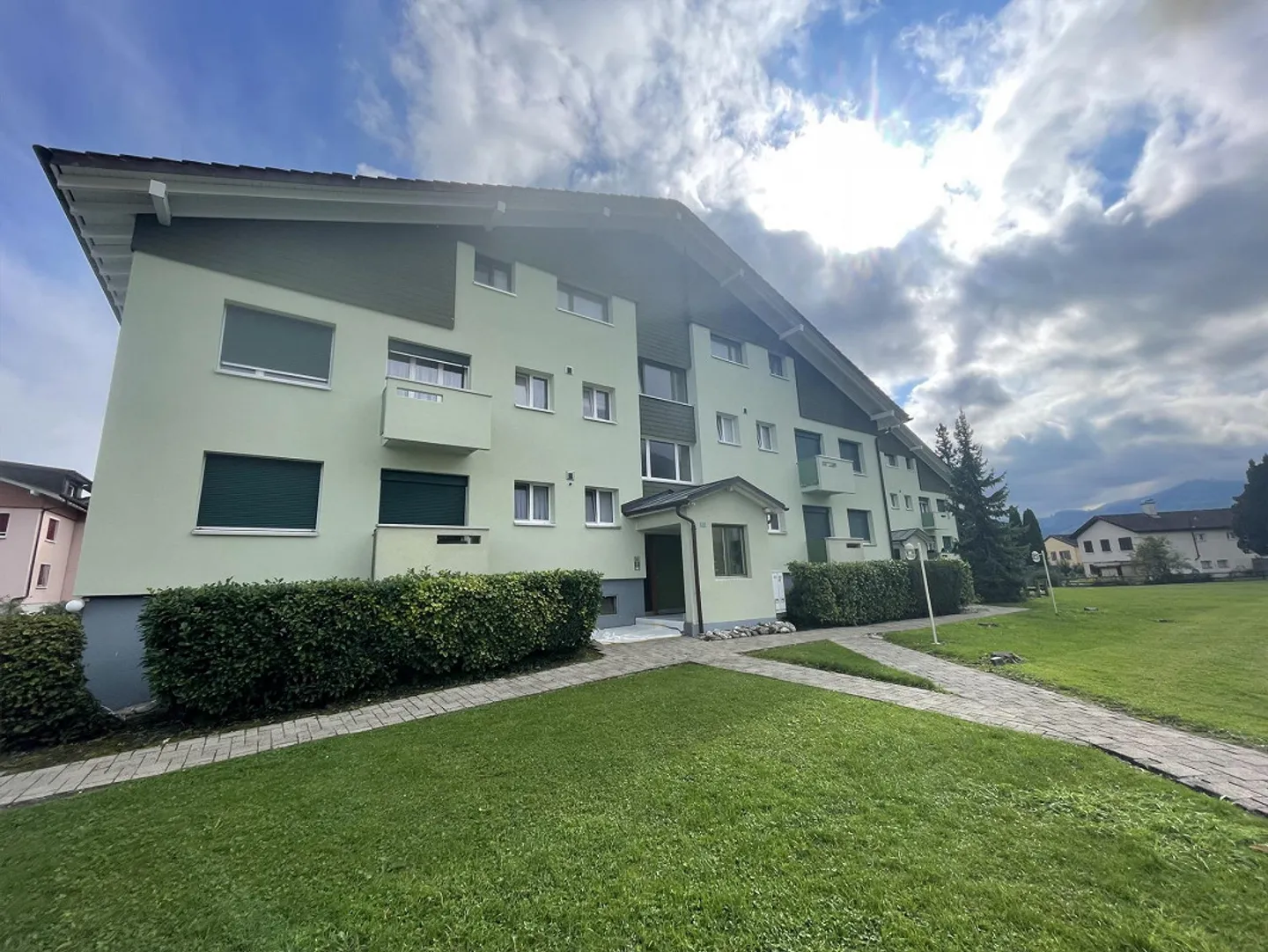 3 Room Apartment in a Quiet Location - Photo 1 of 10