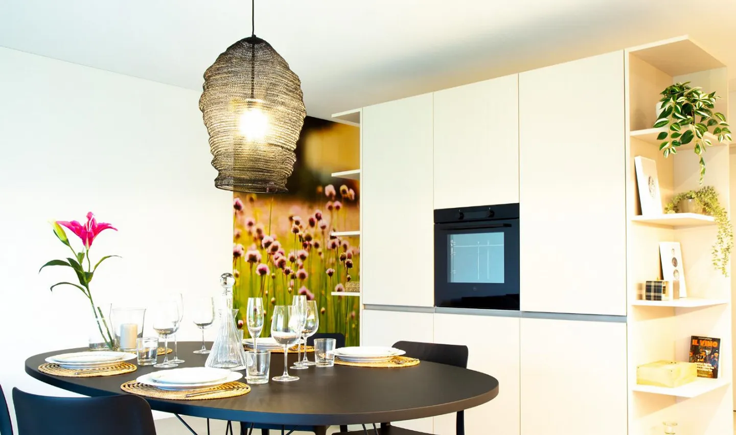 APPARTAMENTO ELEGANTE DI 4,5 STANZE A LUMINO (TI) - Foto 4 di 8