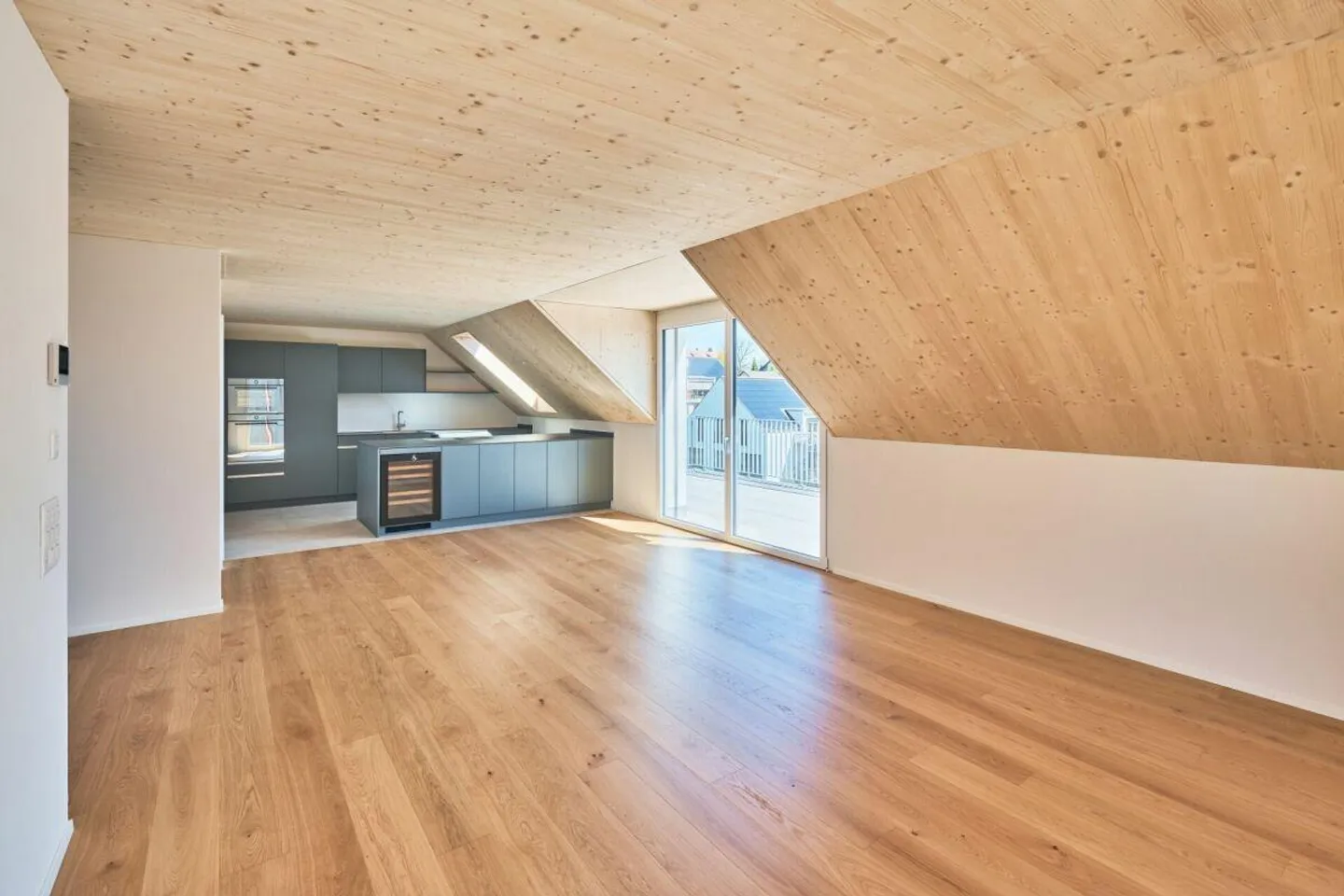 Appartement de 4 1/2 pièces aux 1er et 2ème étages avec balcon et chape - Photo 4 sur 8