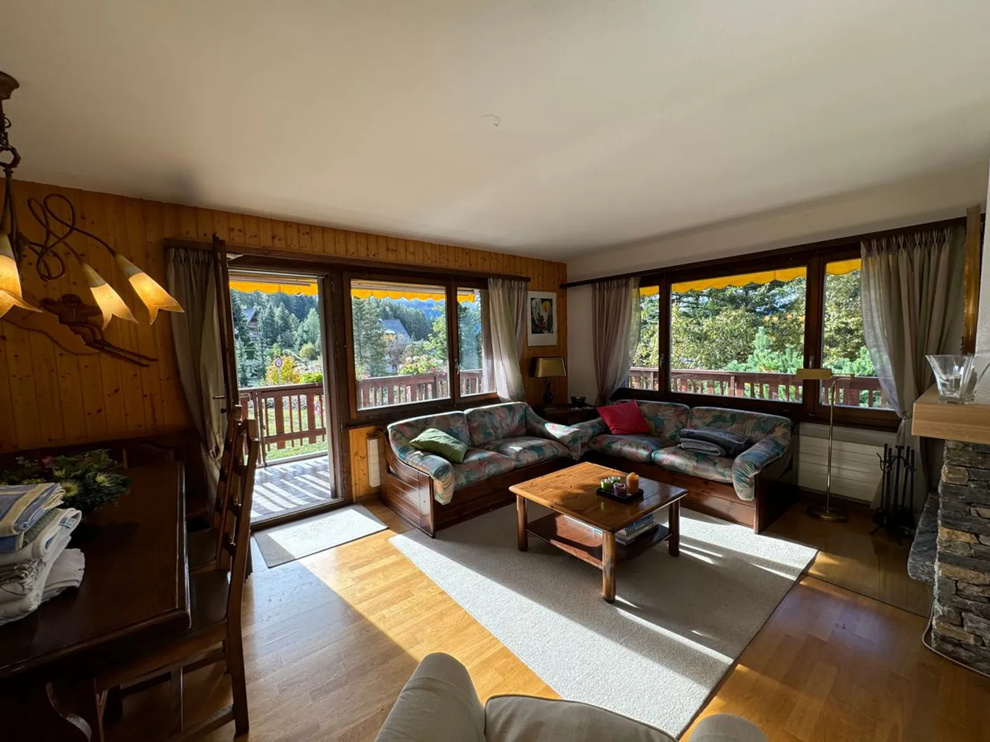 3.5 Room Apartment - Photo 1 of 13